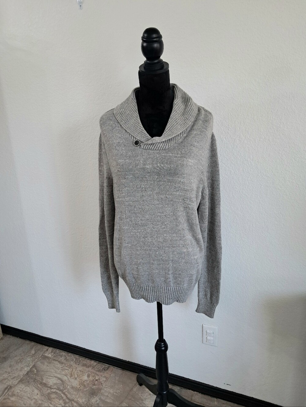 Urban Pipeline Sweater Mens Large Gray Shawl Collar Button Pullover Knit Ribbed